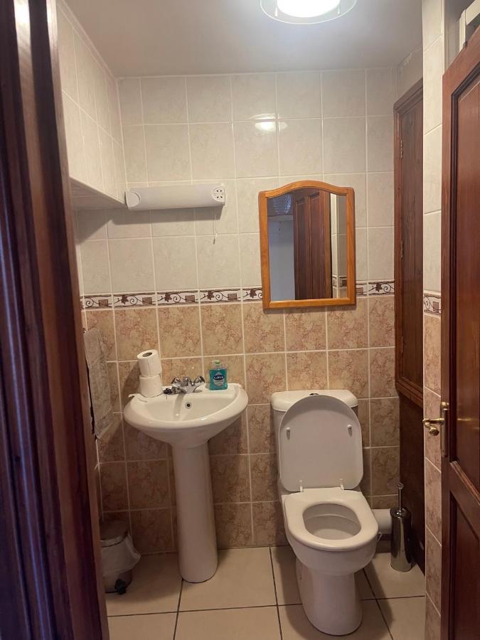 Fairladies Barn Guest House Сент-Біс Екстер'єр фото